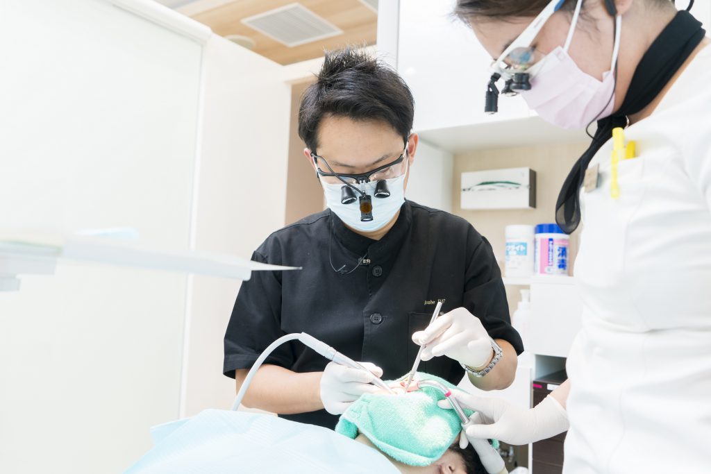 大阪・梅田の歯医者 カツベ歯科クリニック